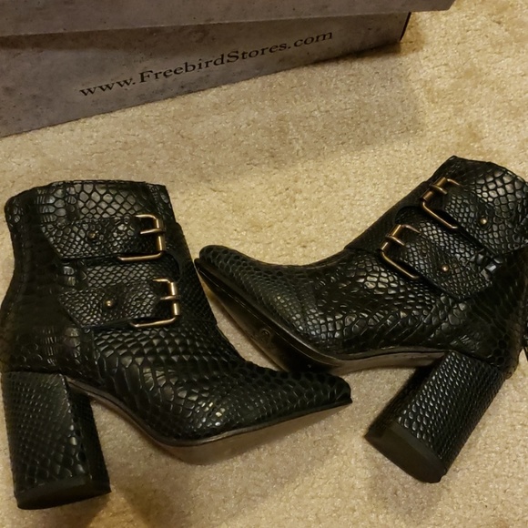 Freebird - Picture 2 of 3